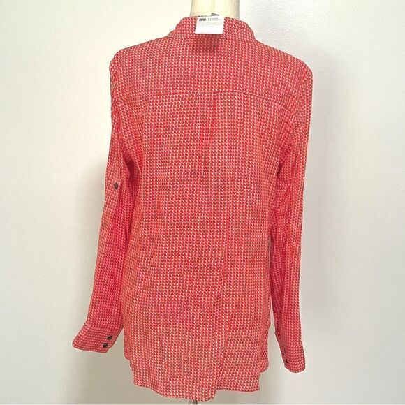 NWT Tina Stephens Joni Blouse Top Triangle Coral M Button Down Roll Tab Sleeve - Picture 10 of 14